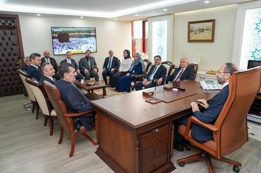 Hac ve Umre Hizmetleri Genel Müdürü Demirhan görevine başladı_V.jpg